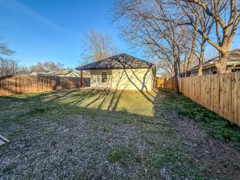 815 Ritchey Street Gainesville TX 76240