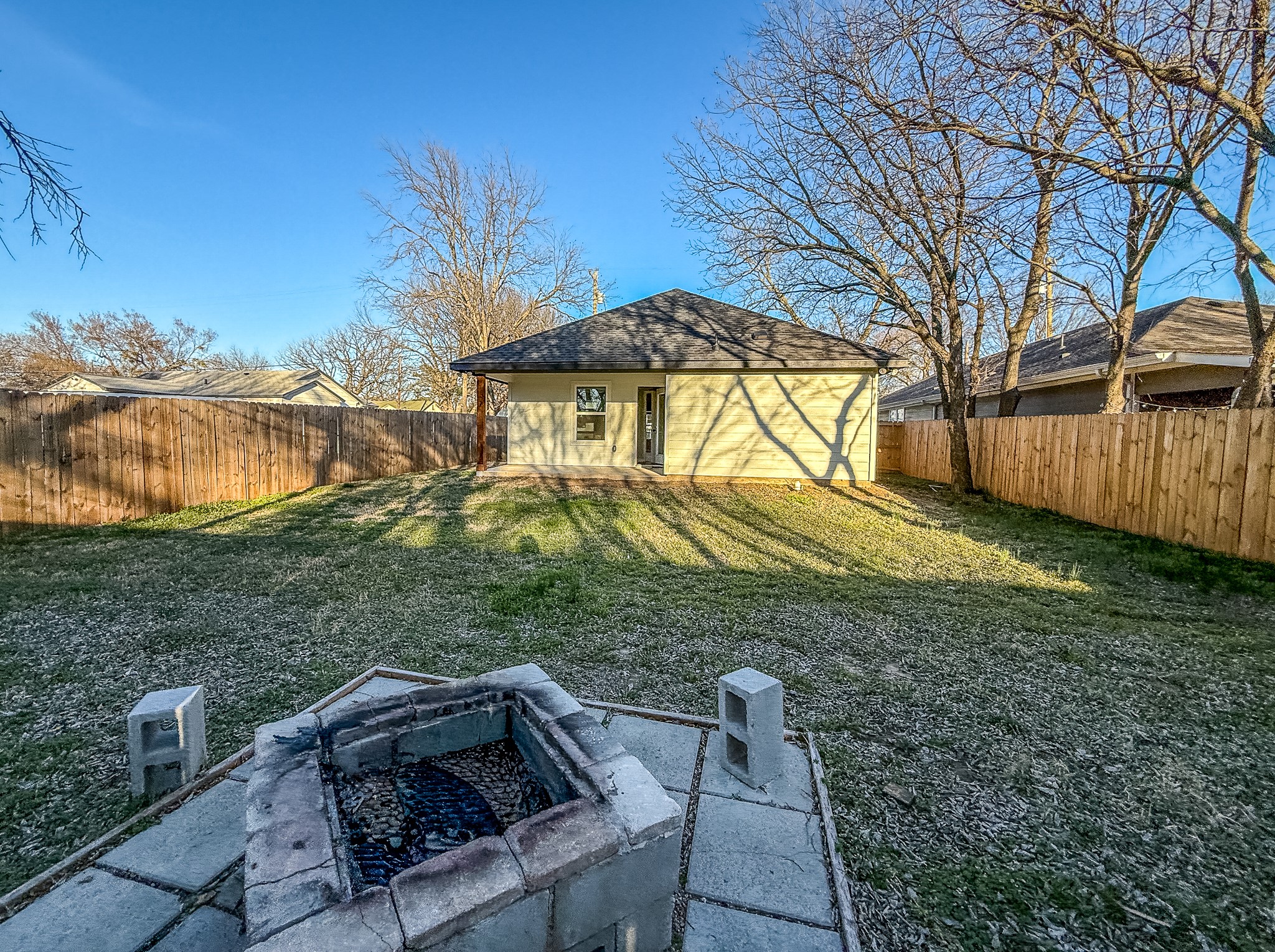 815 Ritchey Street Gainesville TX 76240