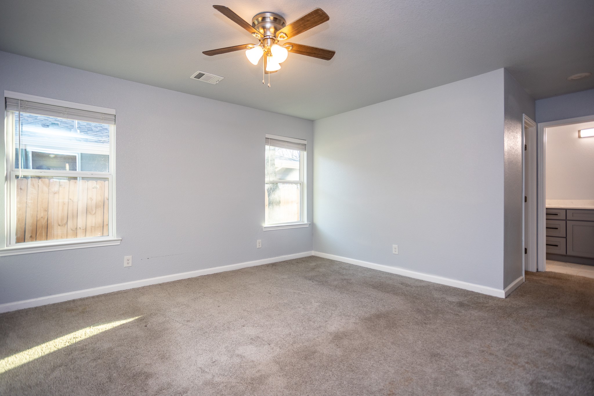 815 Ritchey Street Gainesville TX 76240
