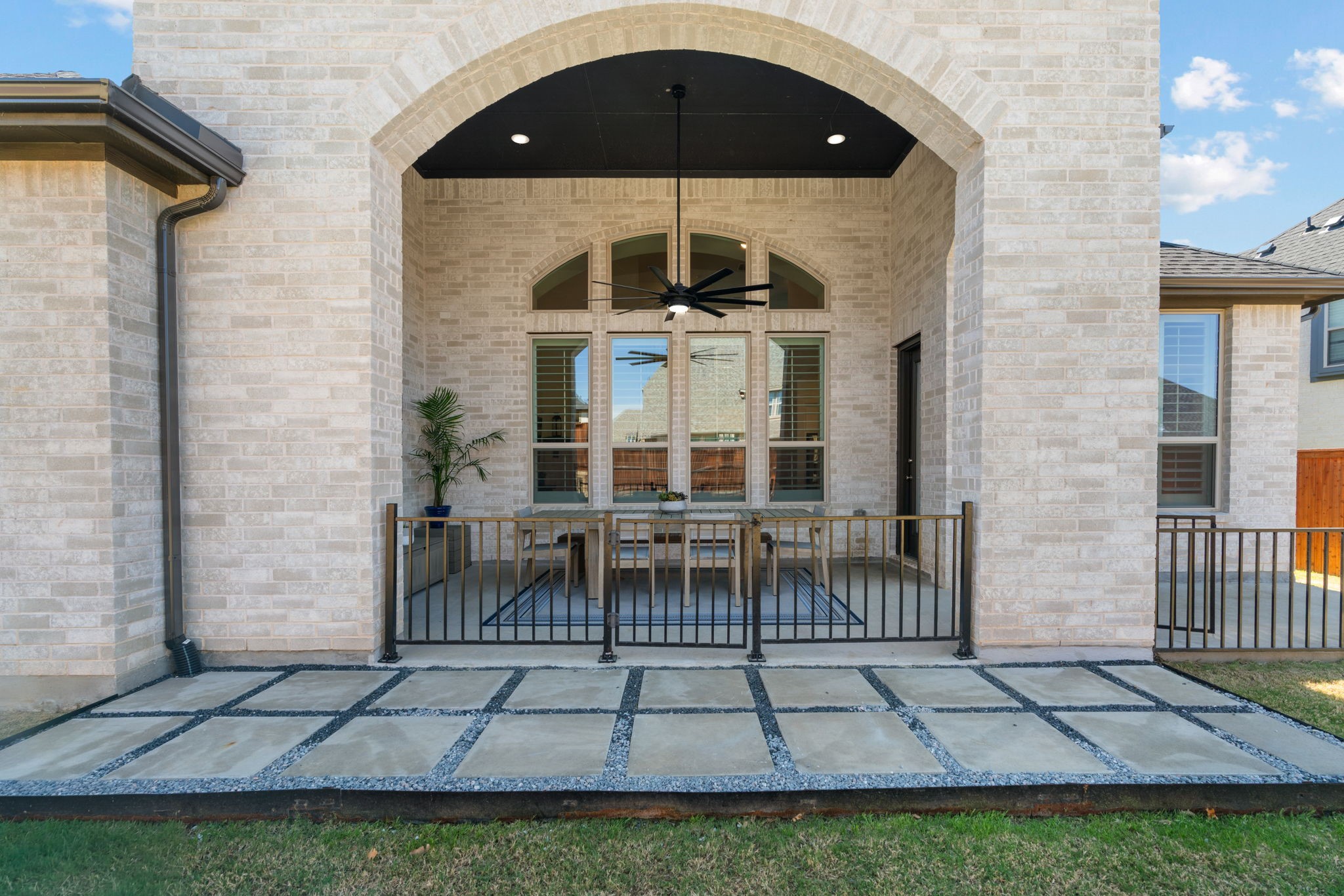 1217 Armadillo Trail Lantana TX 76226