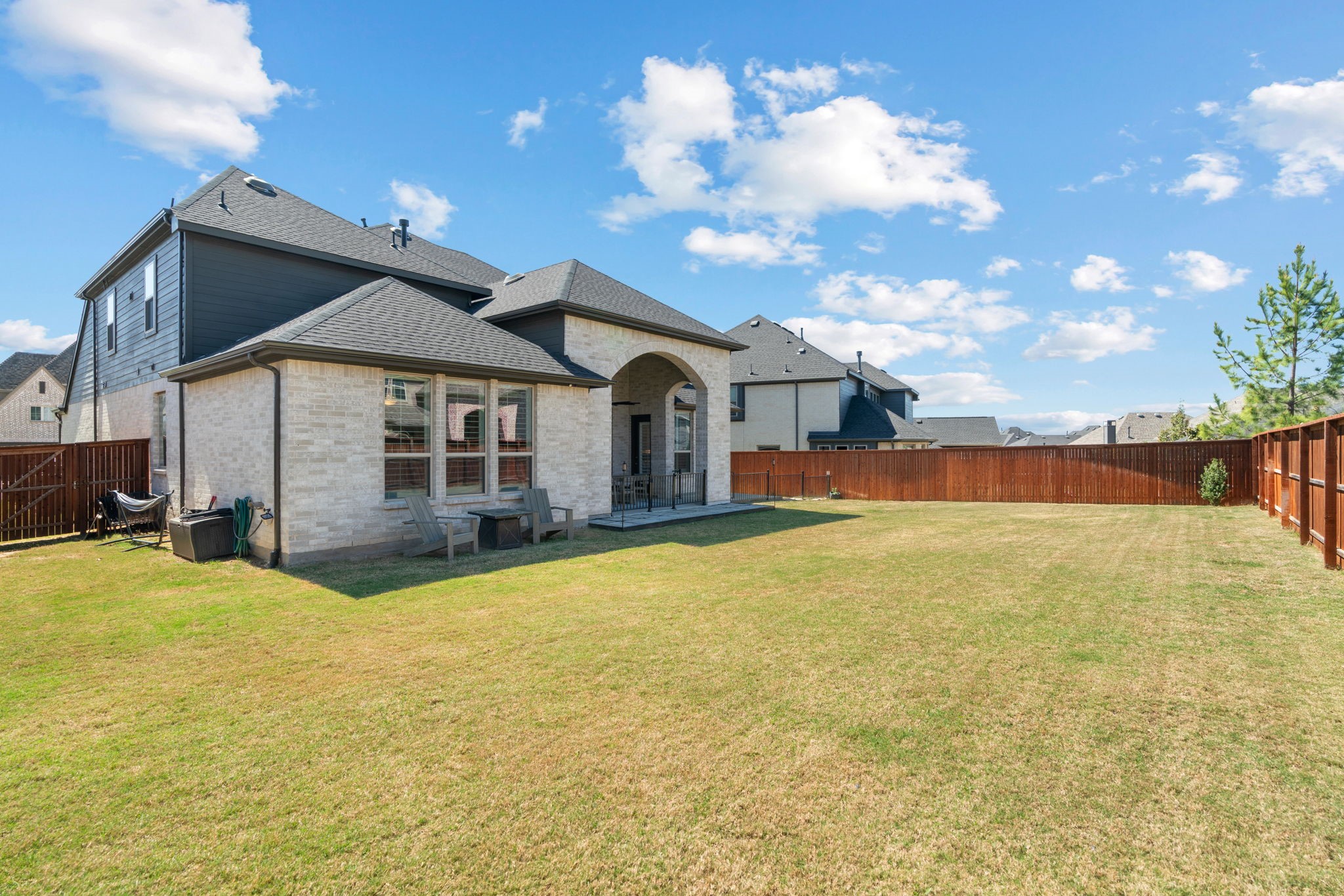 1217 Armadillo Trail Lantana TX 76226