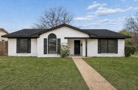 1705 Bobbie Lane Garland TX 75042