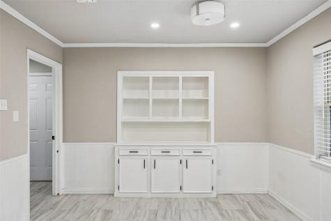 1705 Bobbie Lane Garland TX 75042