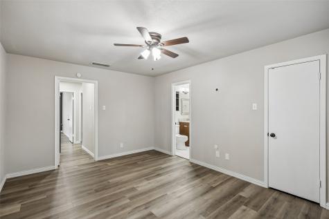 1705 Bobbie Lane Garland TX 75042