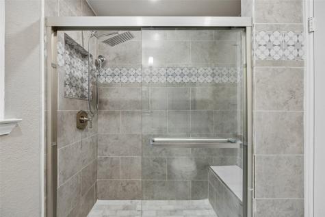 1705 Bobbie Lane Garland TX 75042