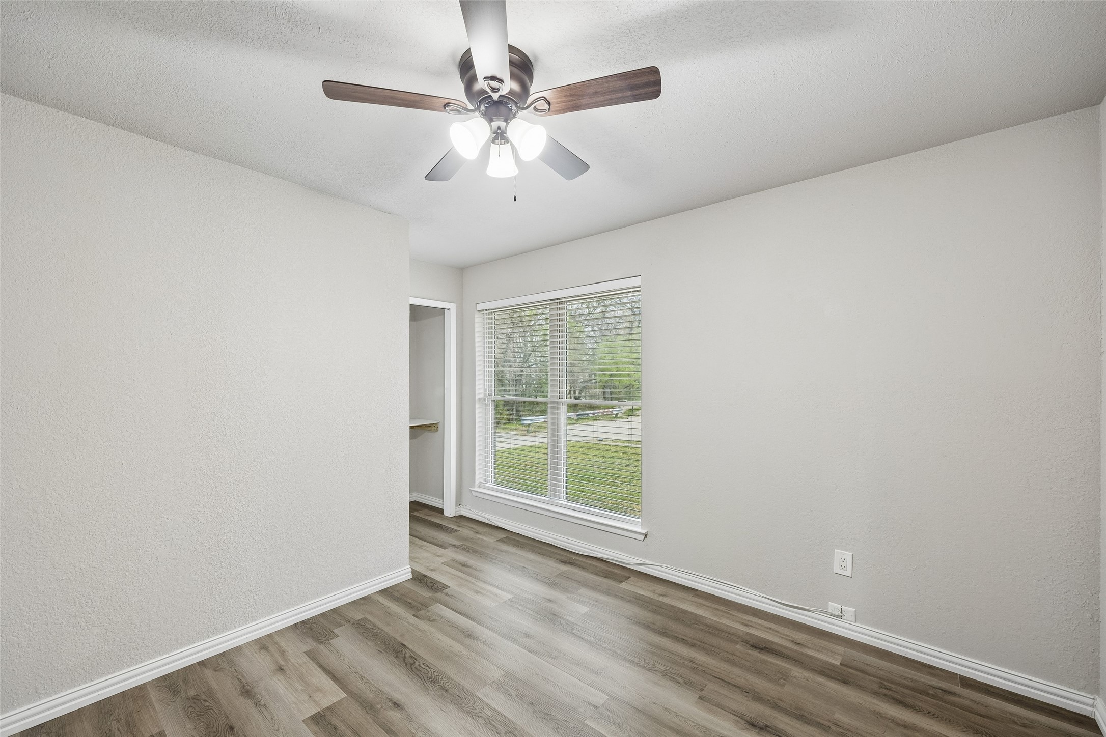 1705 Bobbie Lane Garland TX 75042