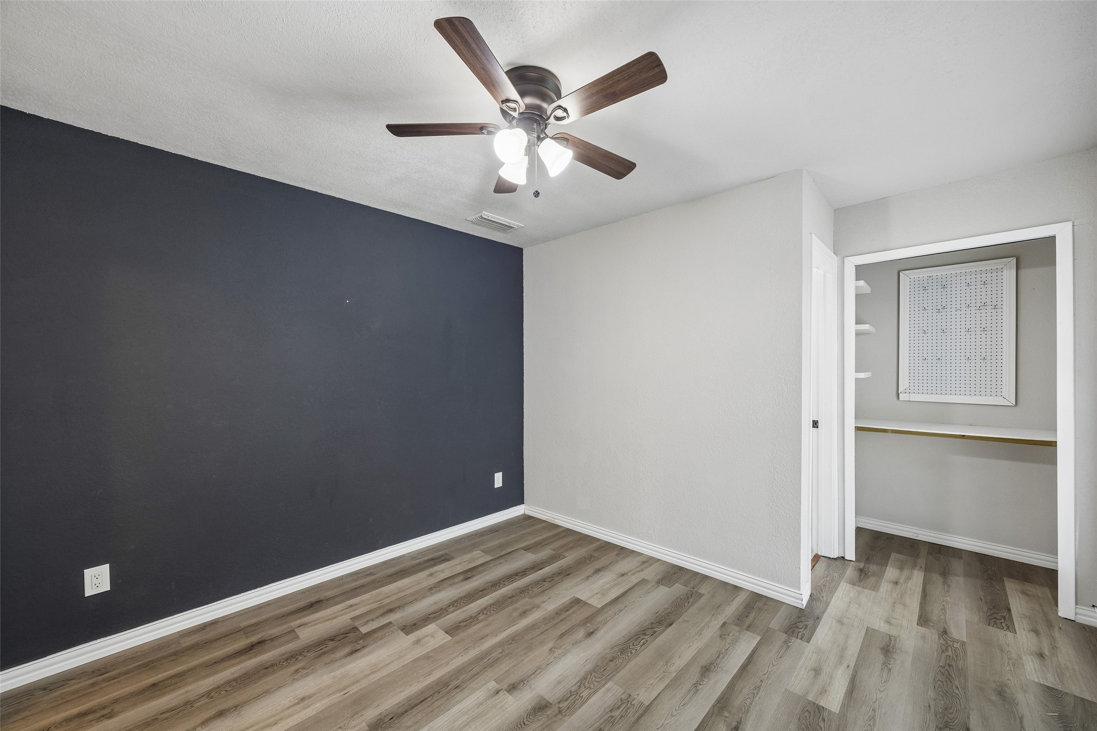 1705 Bobbie Lane Garland TX 75042