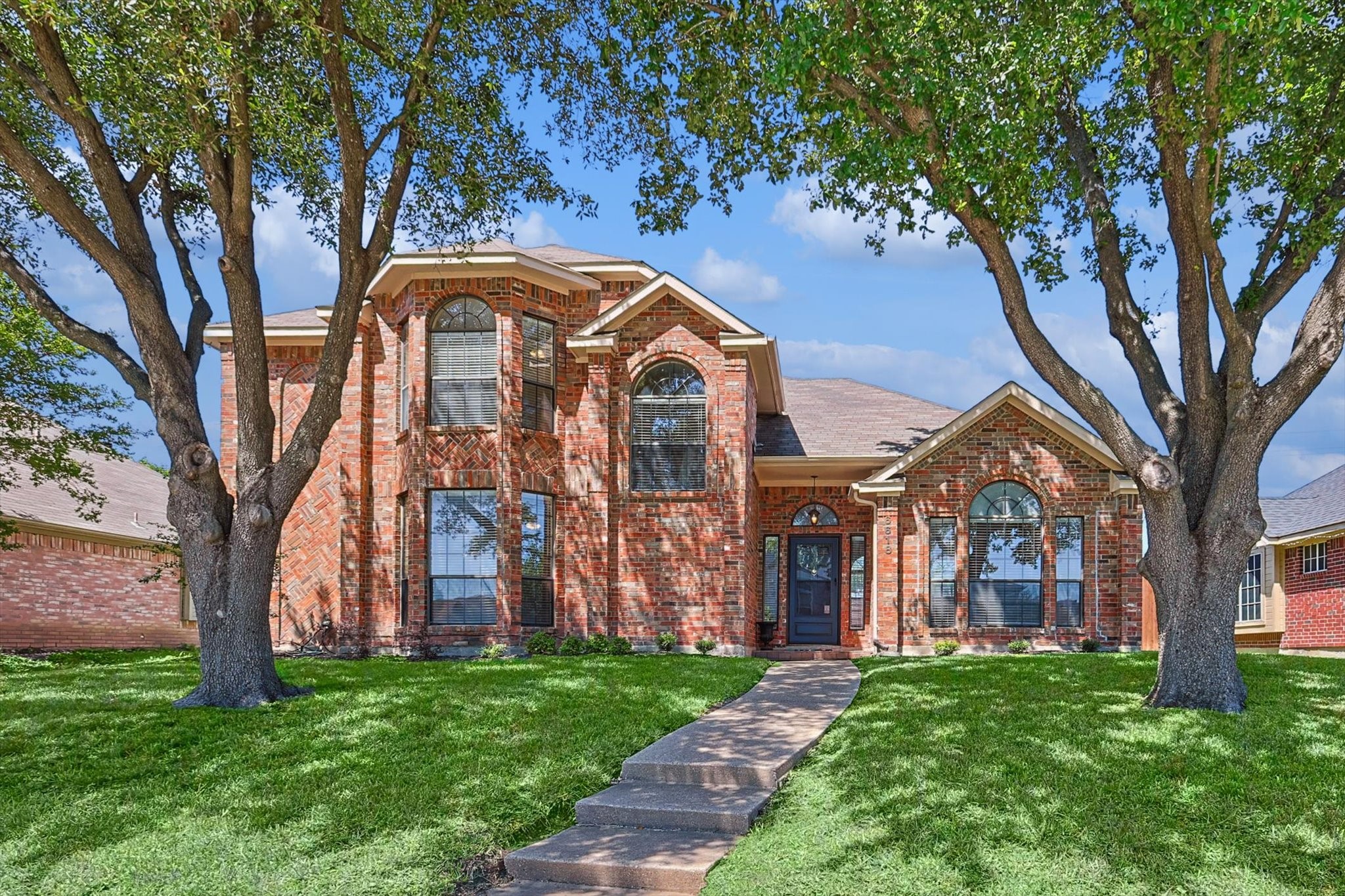 6618 Falcon Street Rowlett TX 75089