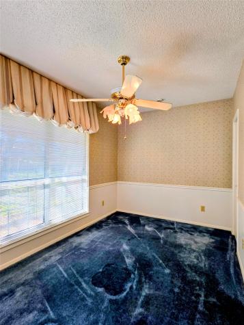1020 Redbud Court Arlington TX 76012
