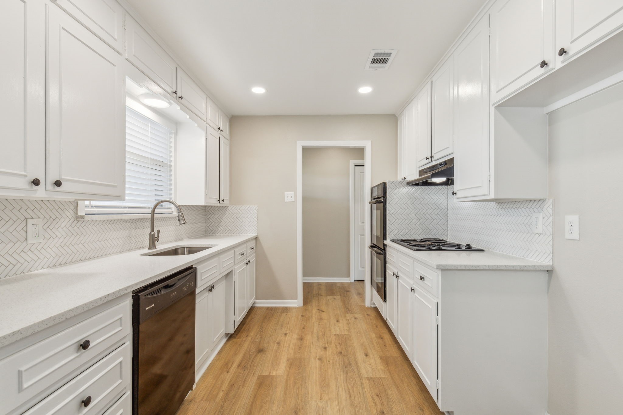 805 La Salle Drive Sherman TX 75090