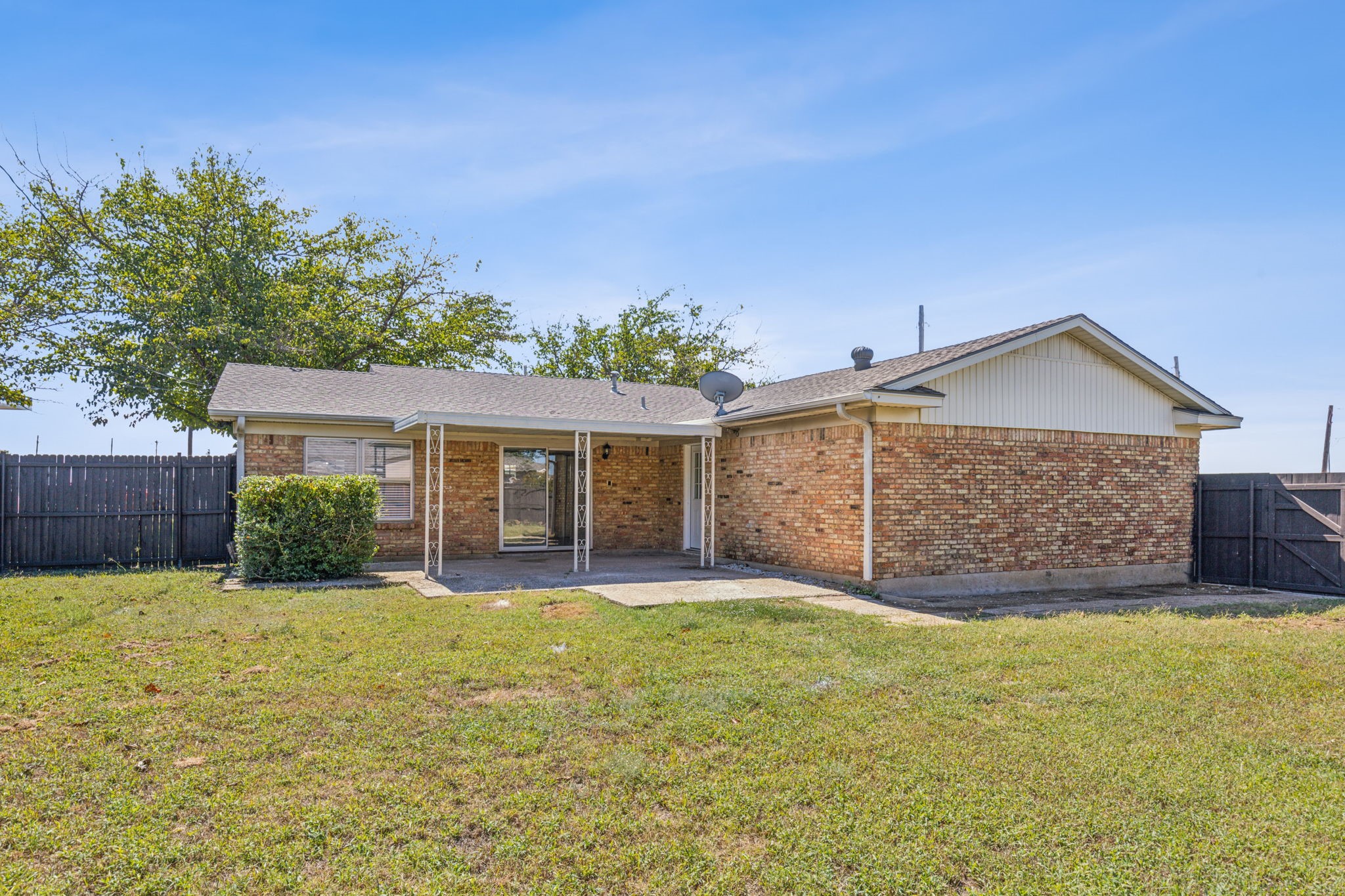 805 La Salle Drive Sherman TX 75090