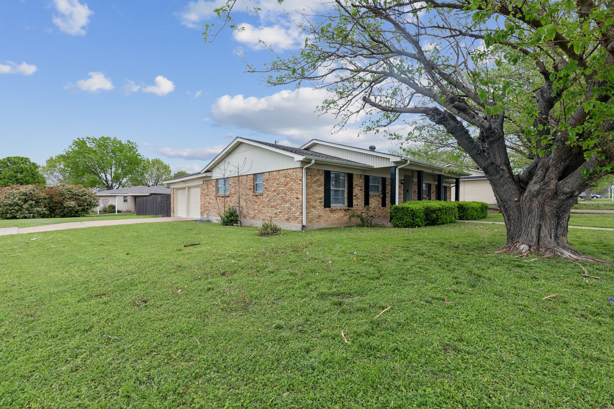 805 La Salle Drive Sherman TX 75090