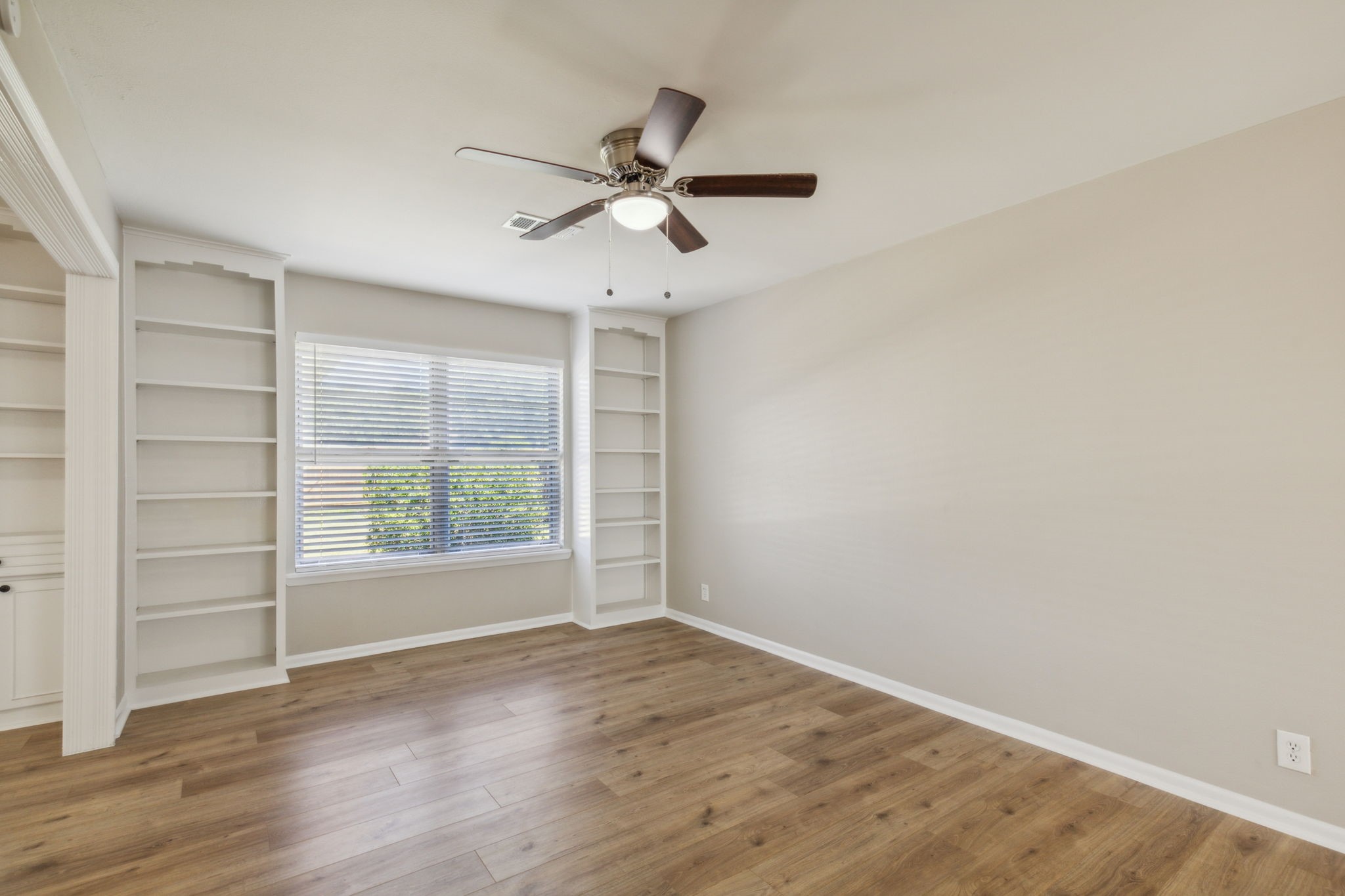 805 La Salle Drive Sherman TX 75090