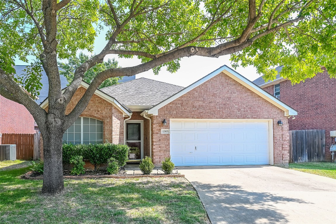 1305 Marchant Place Lewisville TX 75067