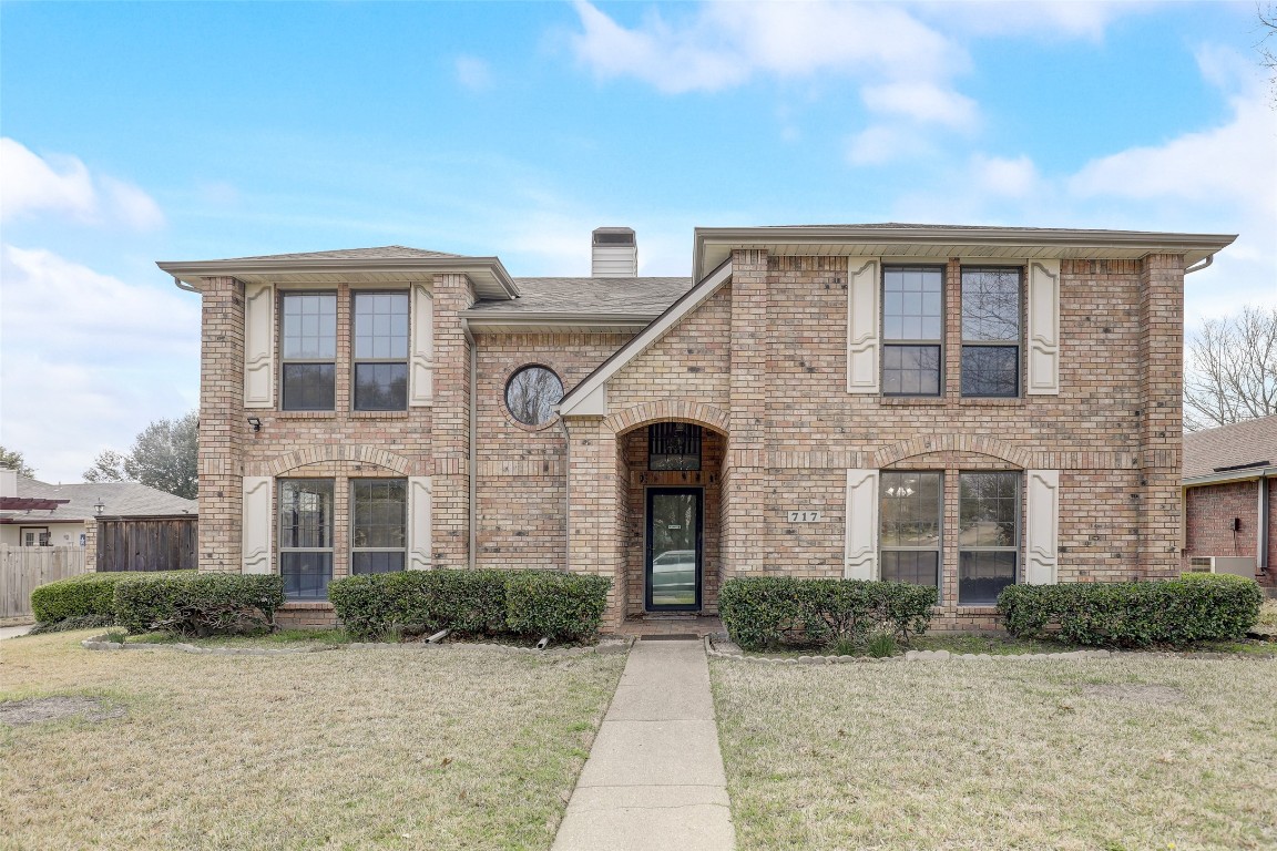 717 Bridgewater Lane Mesquite TX 75181
