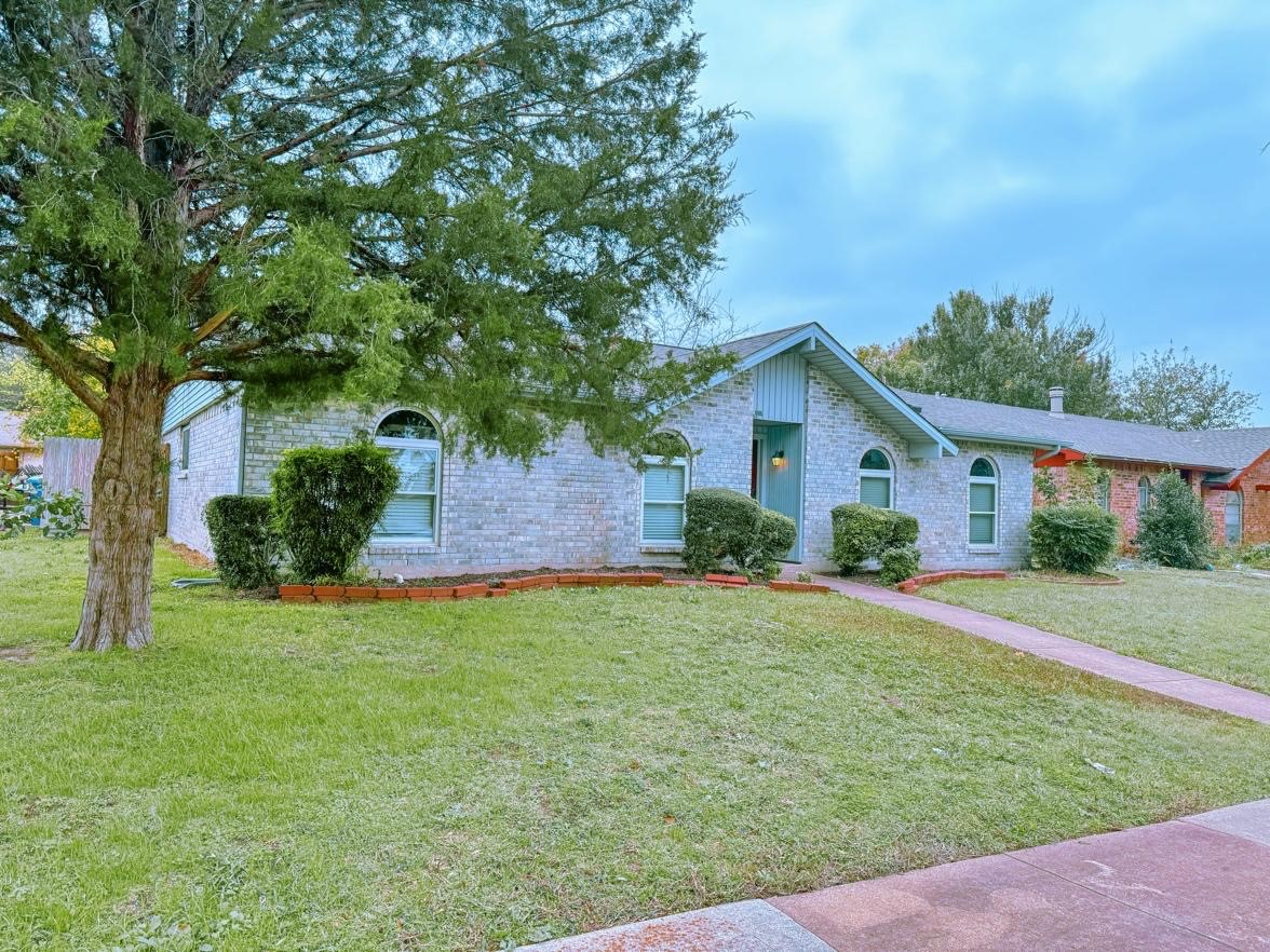 3017 Ravine Trail Carrollton TX 75007