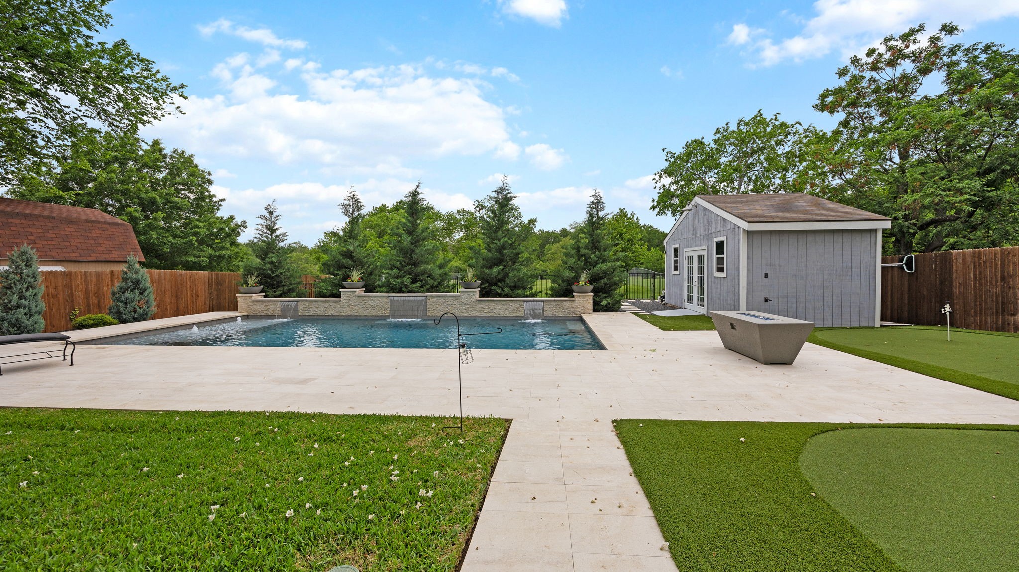 3713 Holland Drive North Richland Hills TX 76180