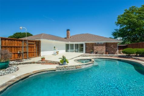 2402 Aspen Street Richardson TX 75082
