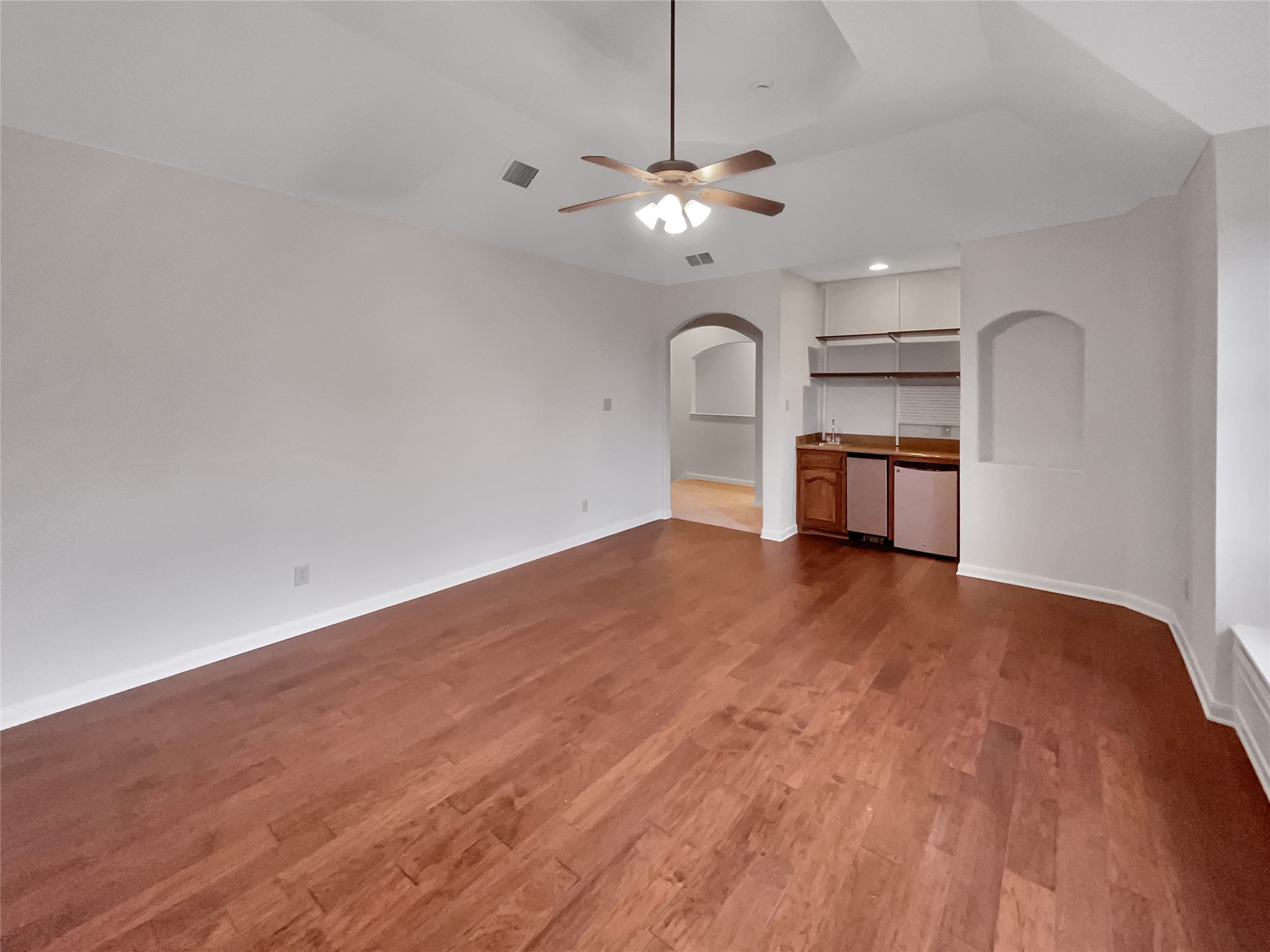 913 Clack Drive Garland TX 75044