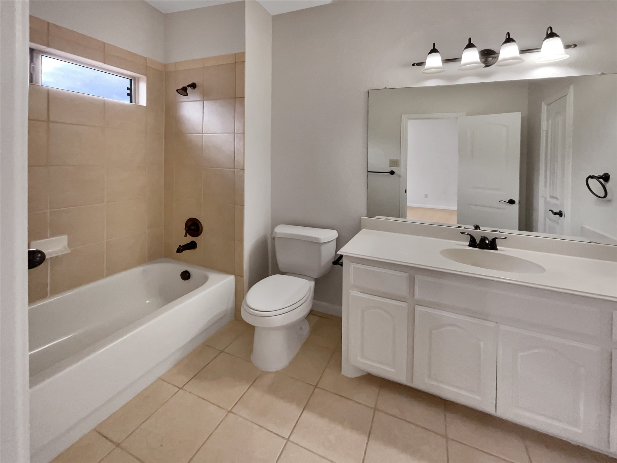 913 Clack Drive Garland TX 75044