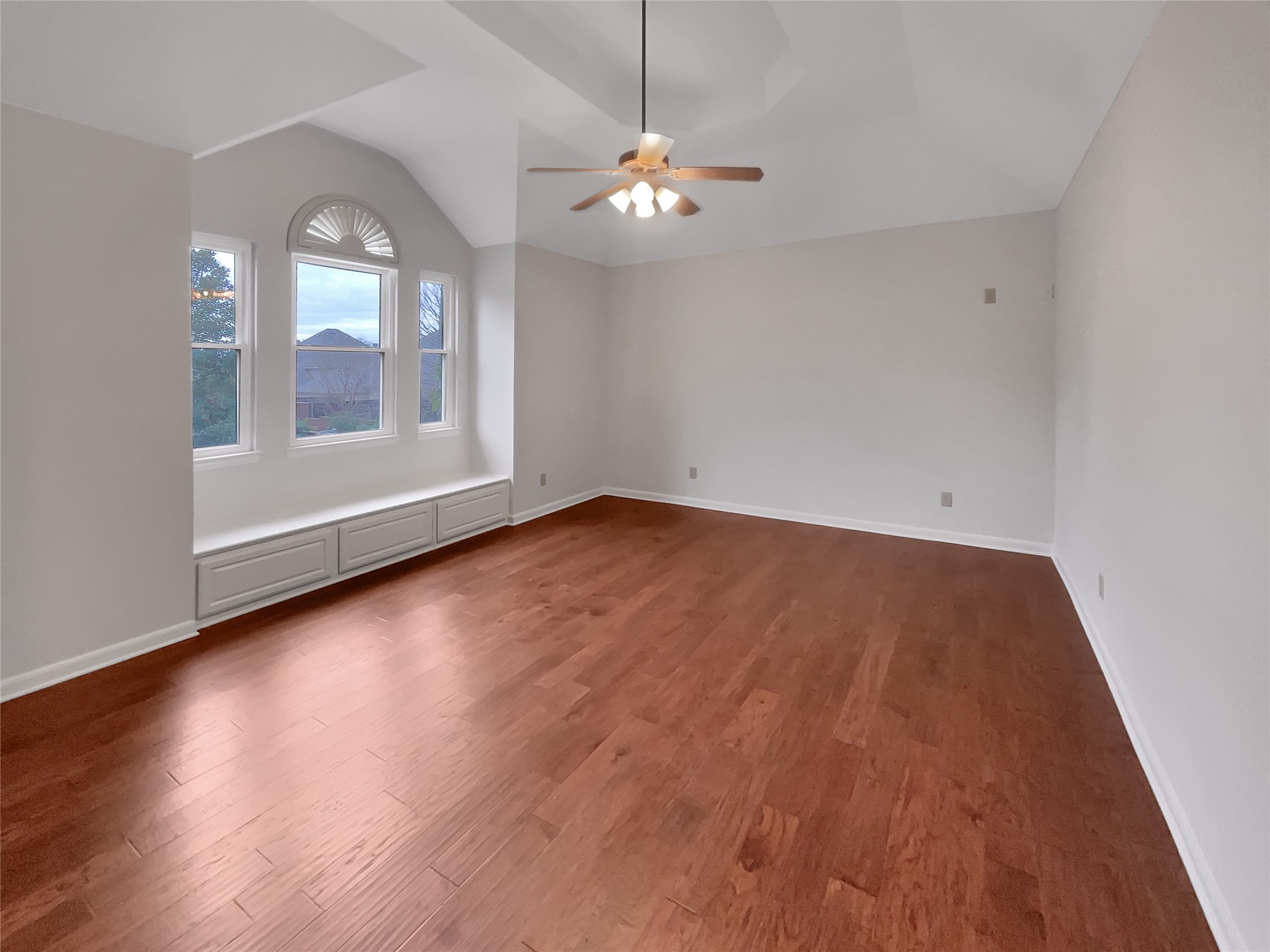 913 Clack Drive Garland TX 75044