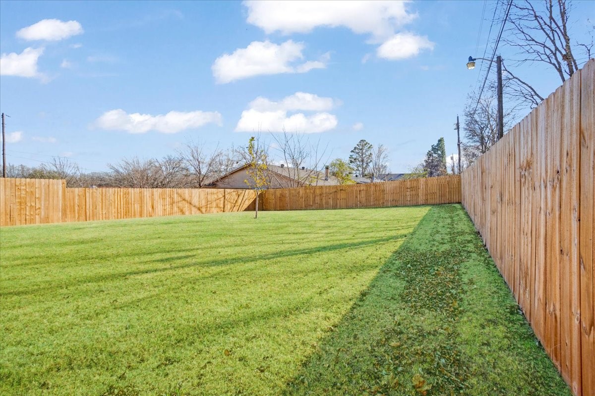 2408 Miller Street Denison TX 75020