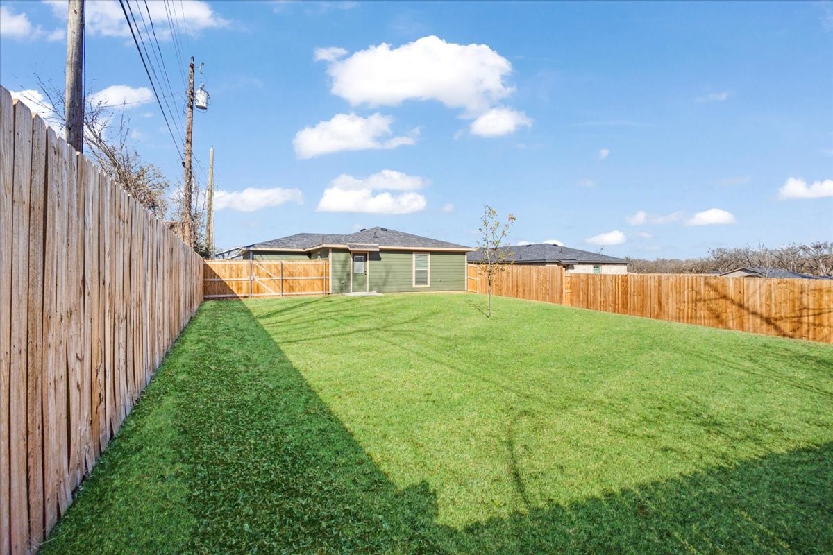 2408 Miller Street Denison TX 75020