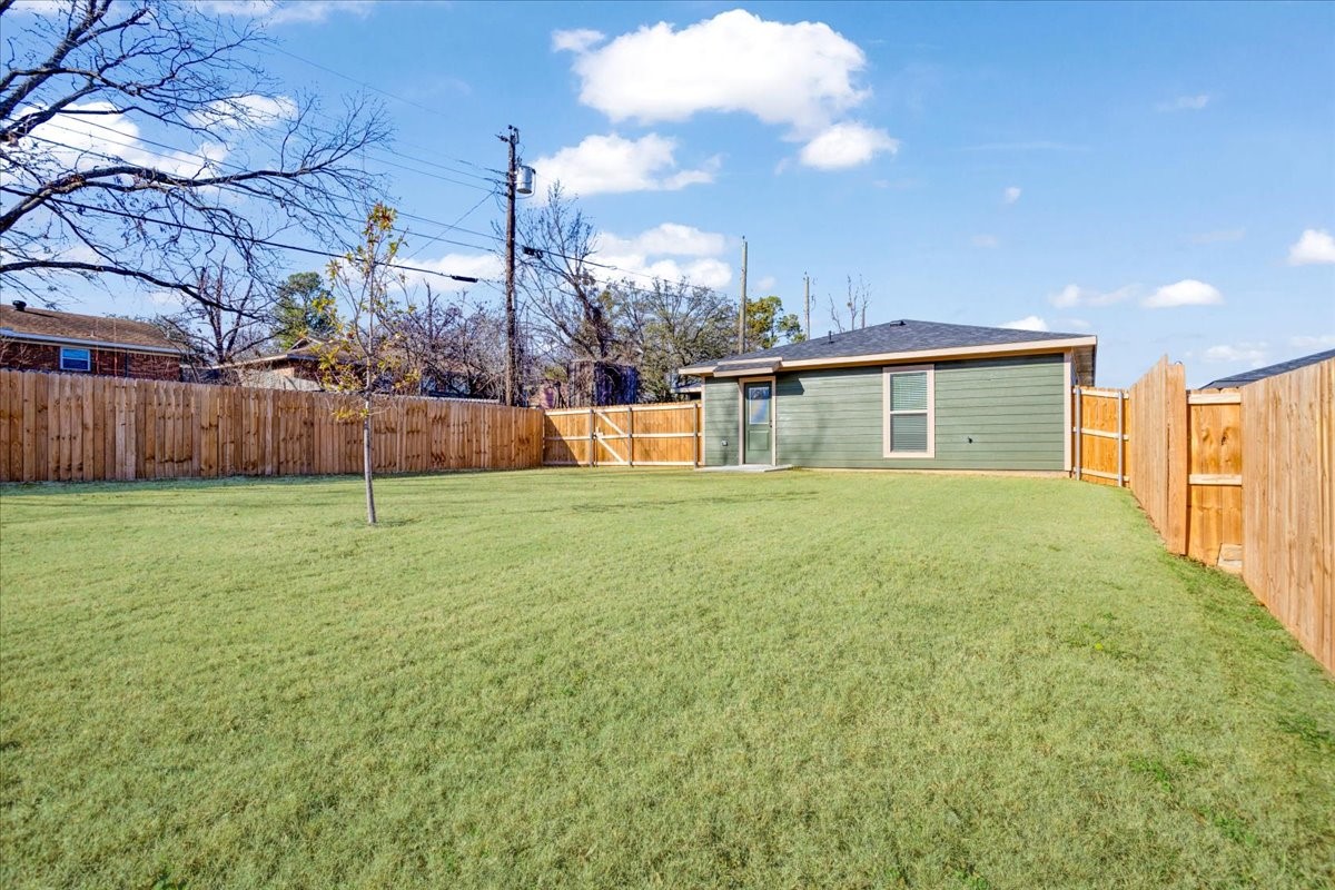 2408 Miller Street Denison TX 75020
