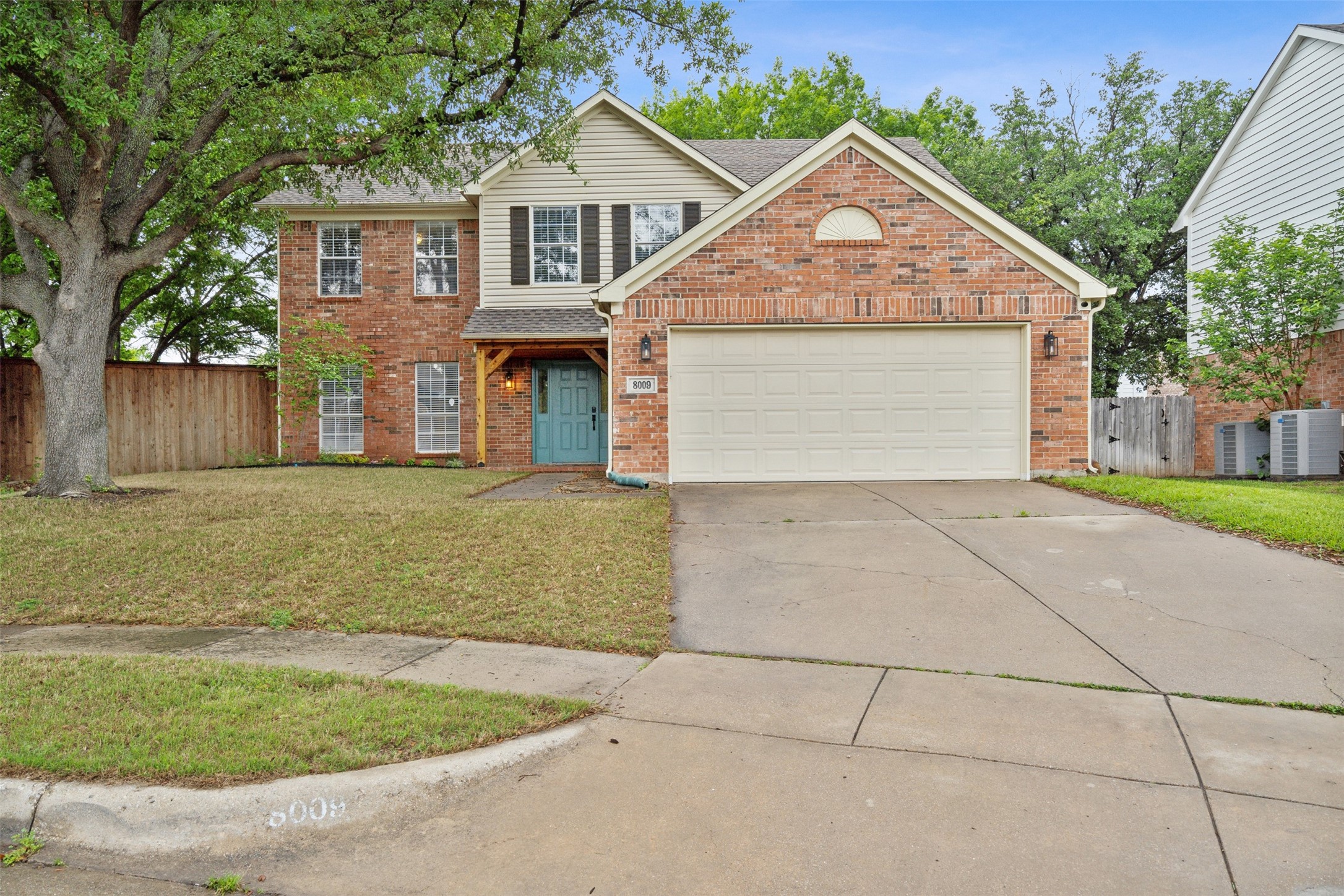 8009 Redwood Trail Fort Worth TX 76137
