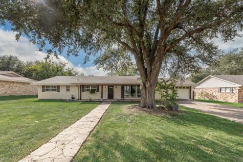 6302 Buena Vista Drive Greenville TX 75402
