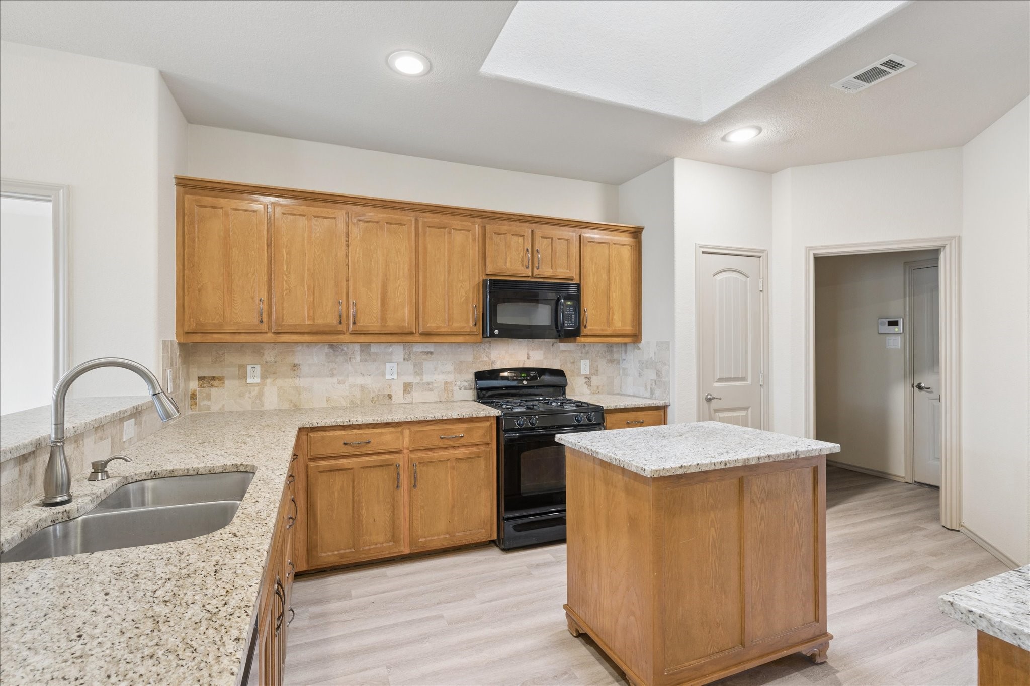 10205 Point Lobos Trail Fort Worth TX 76177