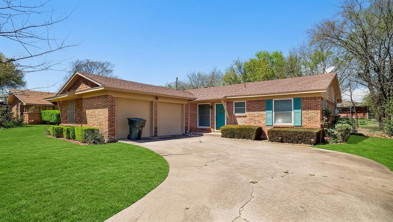1038 Patricia Drive Sherman TX 75090