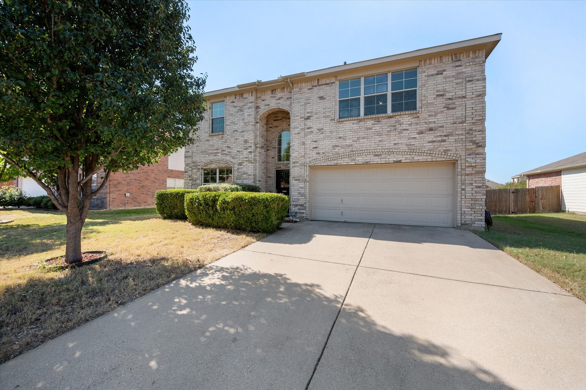 5823 Twilight Drive Grand Prairie TX 75052