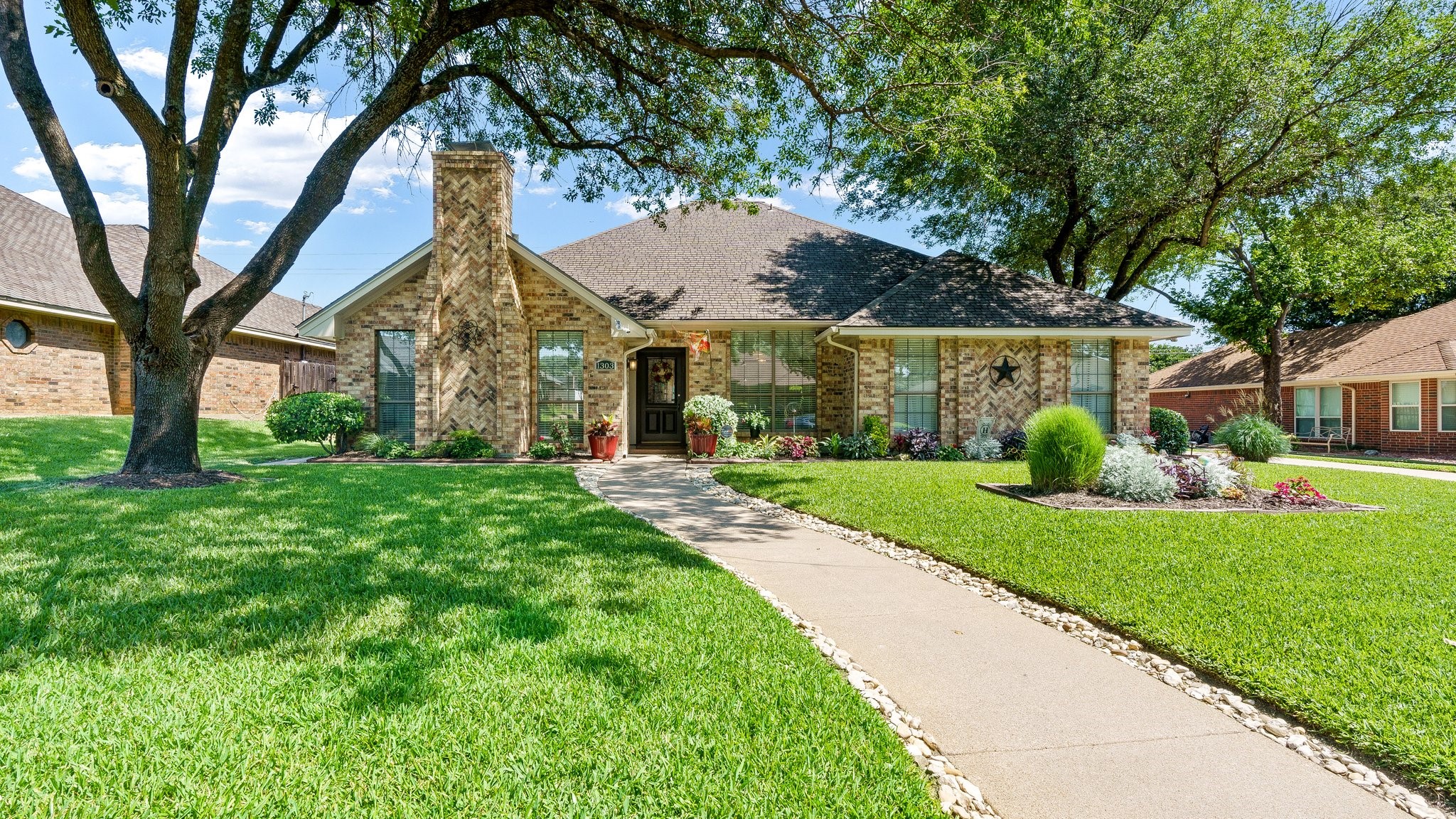 1303 High Ridge Drive Duncanville TX 75137