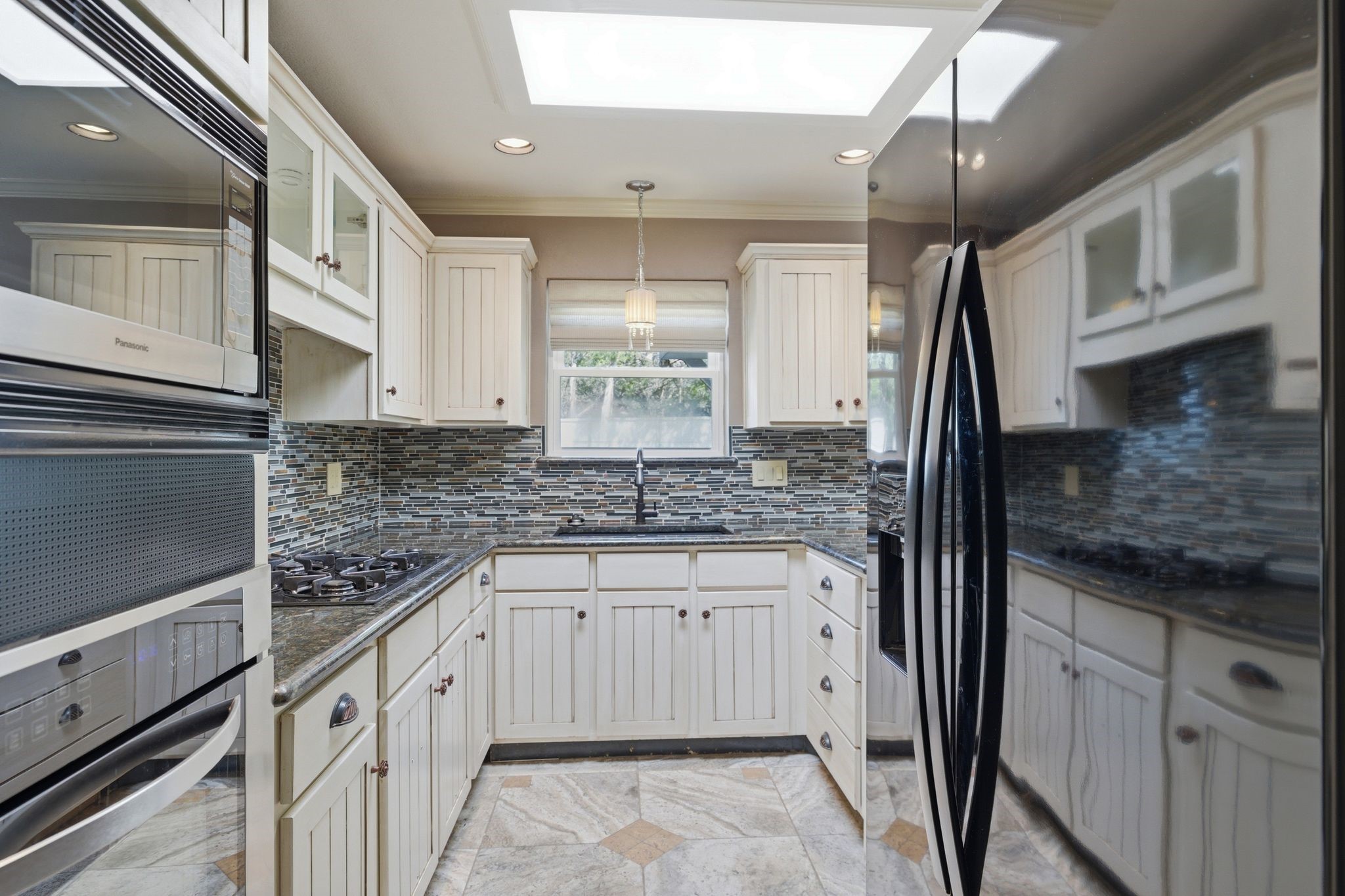 1108 Laguna Vista Drive Granbury TX 76048