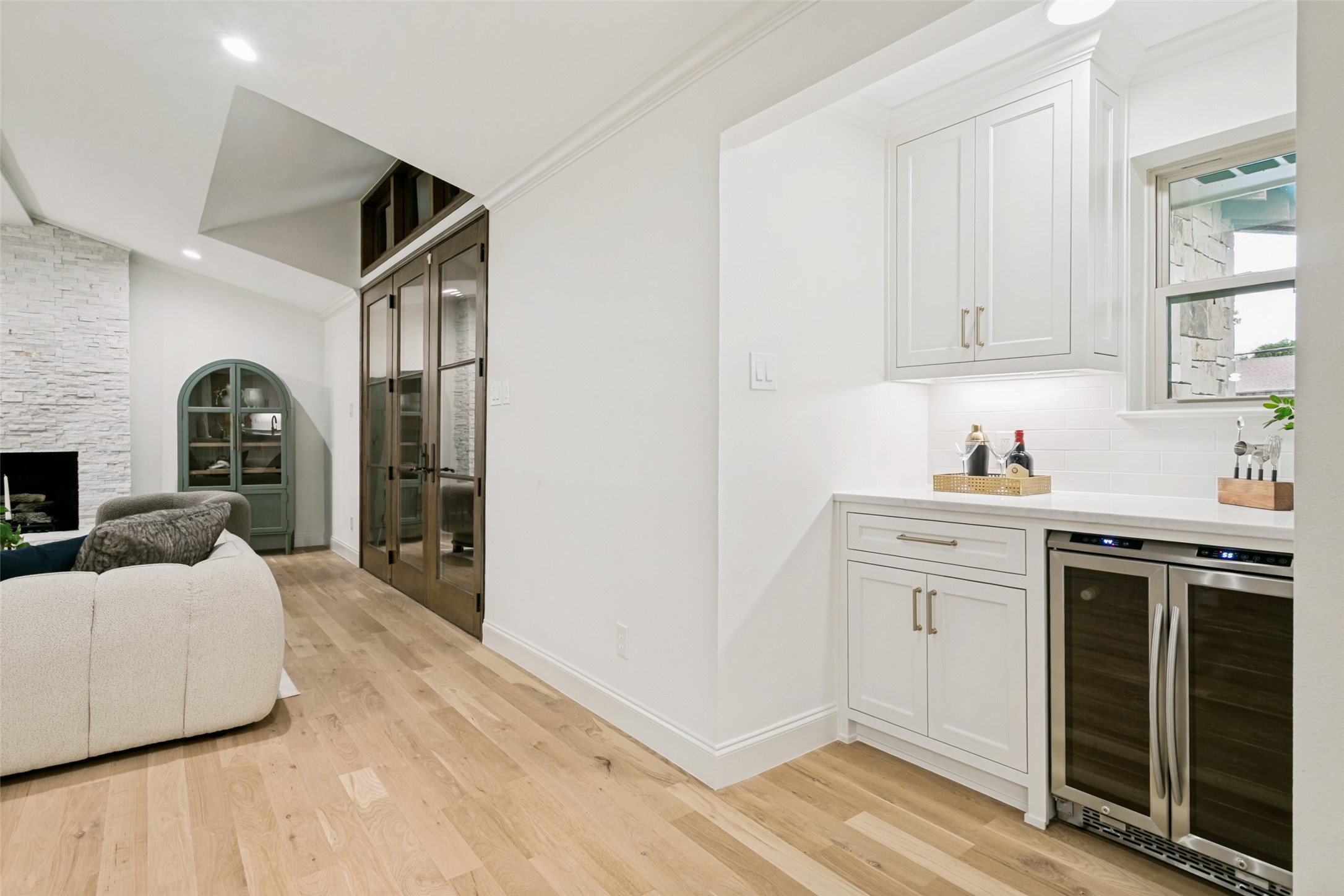 4426 Laren Lane Dallas TX 75244