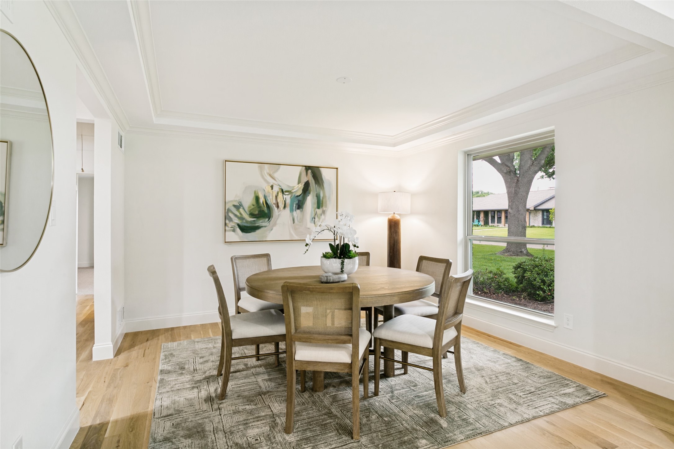 4426 Laren Lane Dallas TX 75244