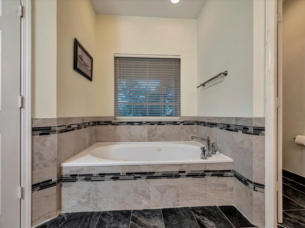 206 Cascade Court Lufkin TX 75901