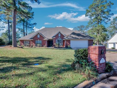 206 Cascade Court Lufkin TX 75901