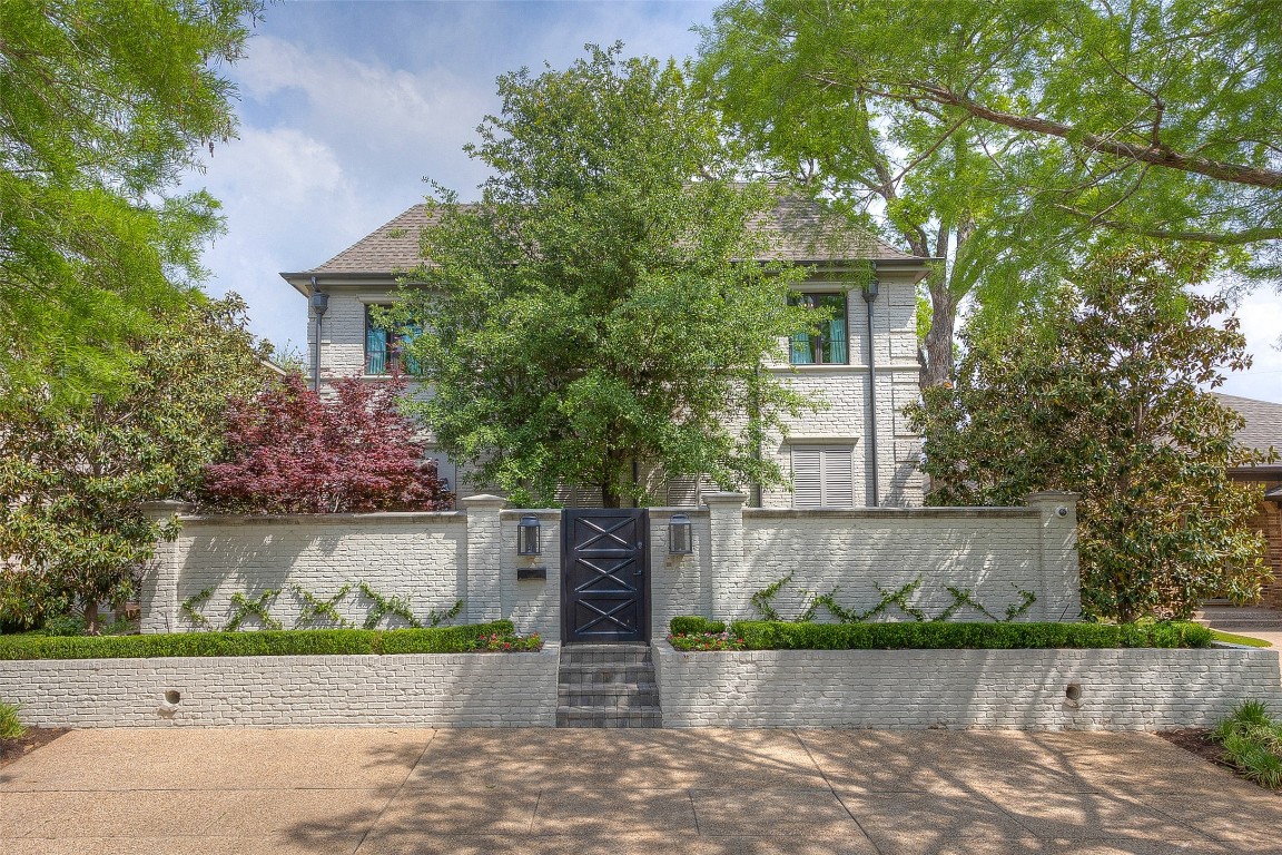 4616 Harley Avenue Fort Worth TX 76107