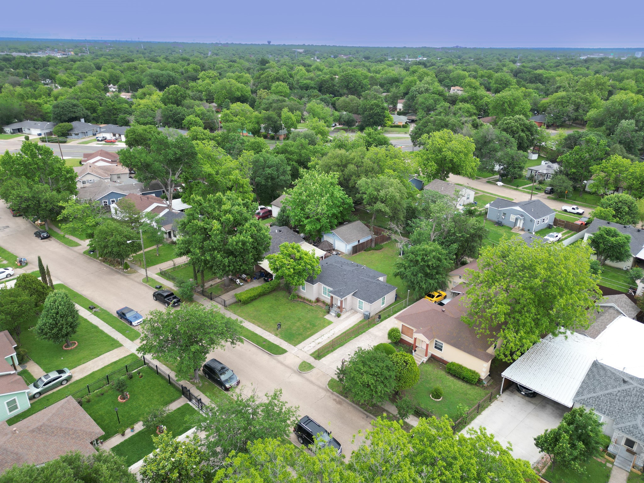 1208 Hansboro Avenue Dallas TX 75224