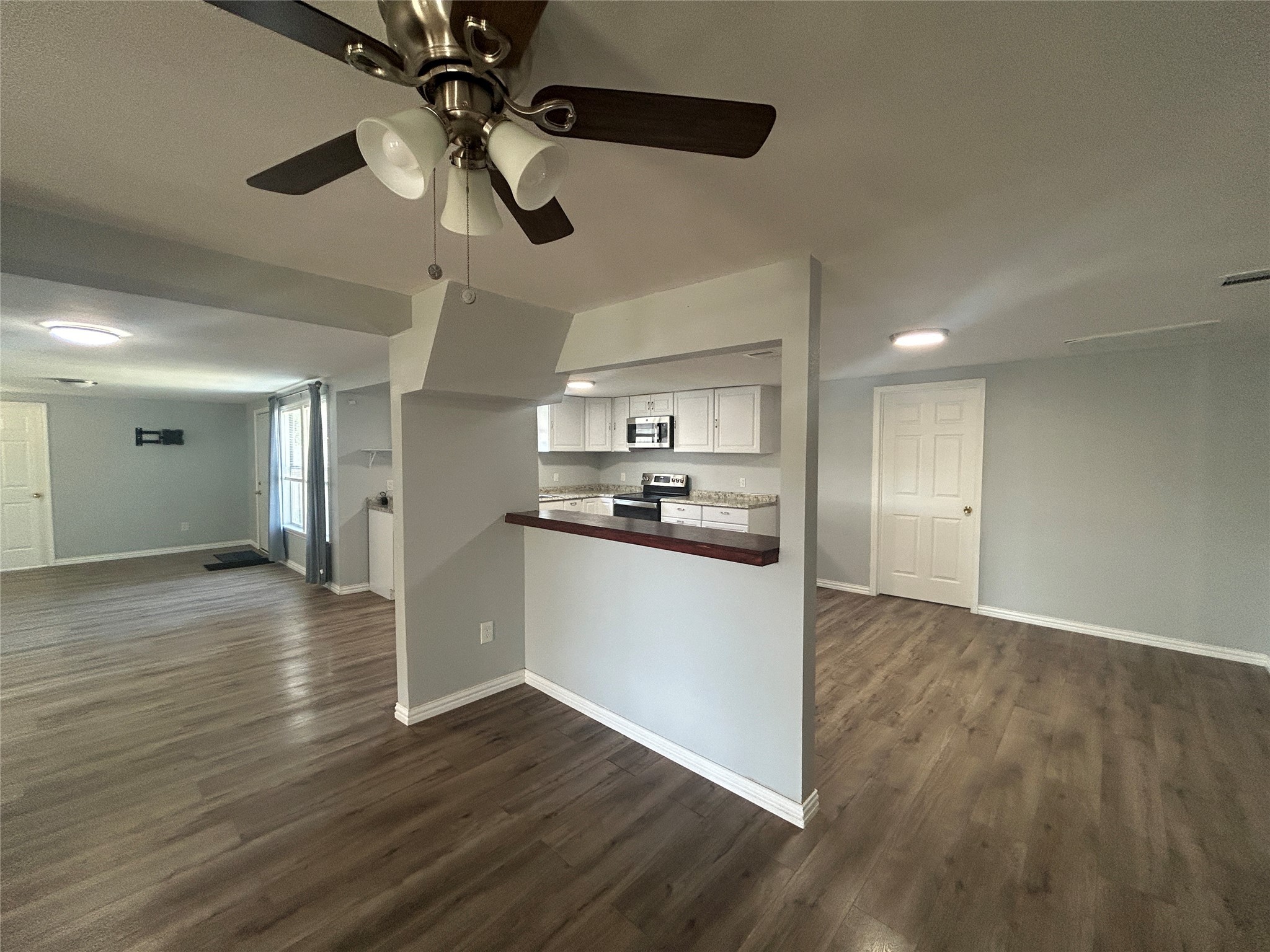 708 Barrow Street Goldthwaite TX 76844
