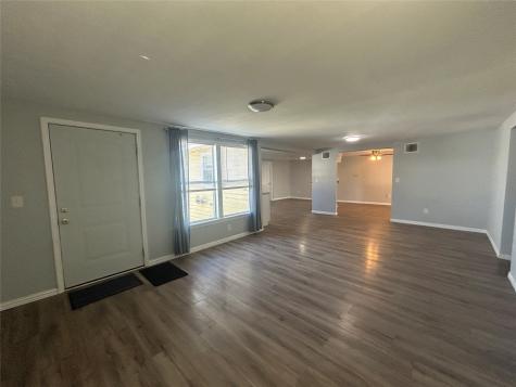 708 Barrow Street Goldthwaite TX 76844
