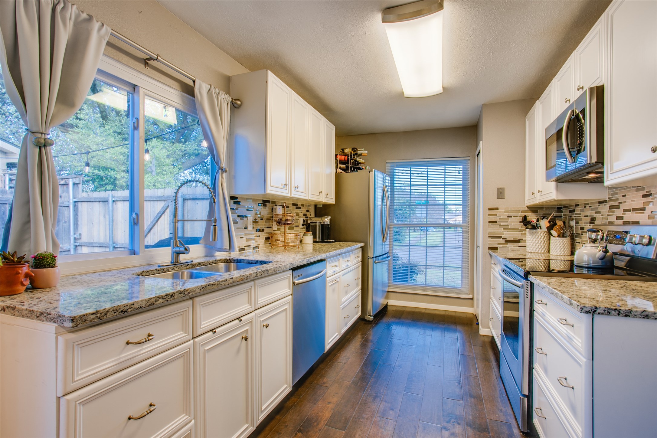 8505 Bellingham Drive Dallas TX 75228