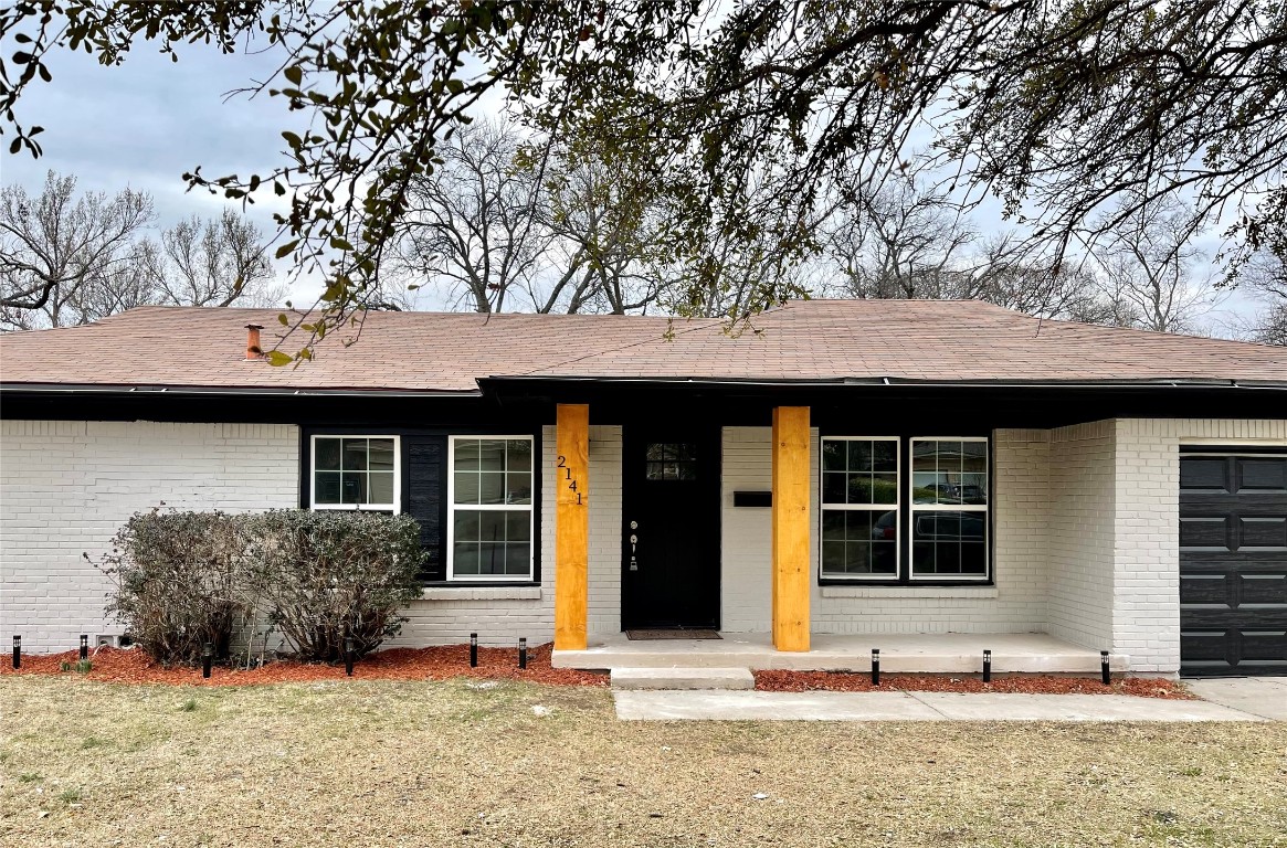 2141 Ridgeview Street Fort Worth TX 76119