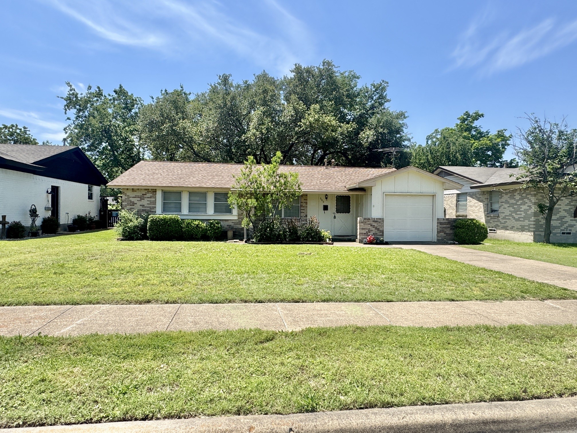606 Sunset Drive Garland TX 75040