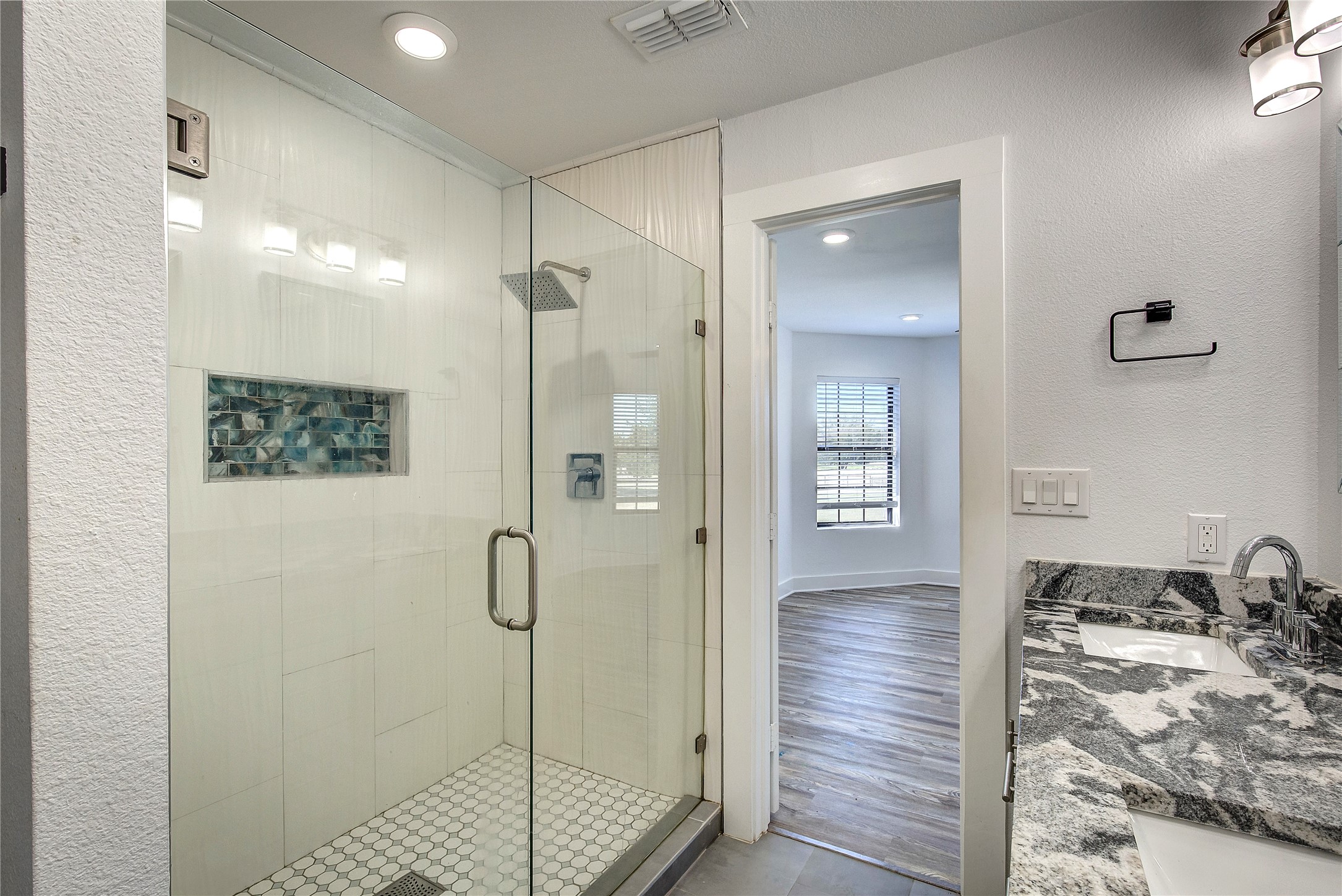 625 Country Oaks Greenville TX 75401