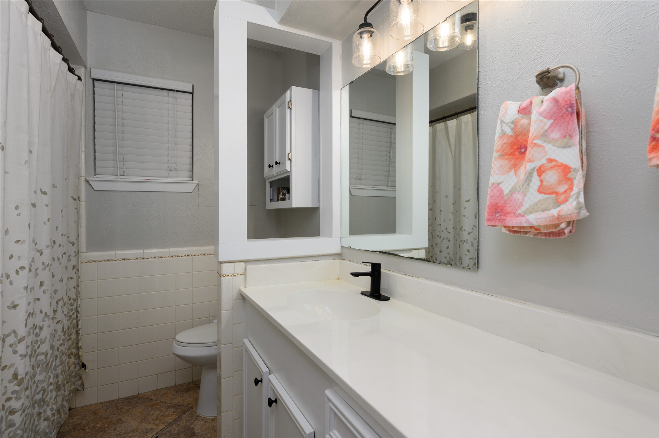 635 Rigsby Street Van Alstyne TX 75495
