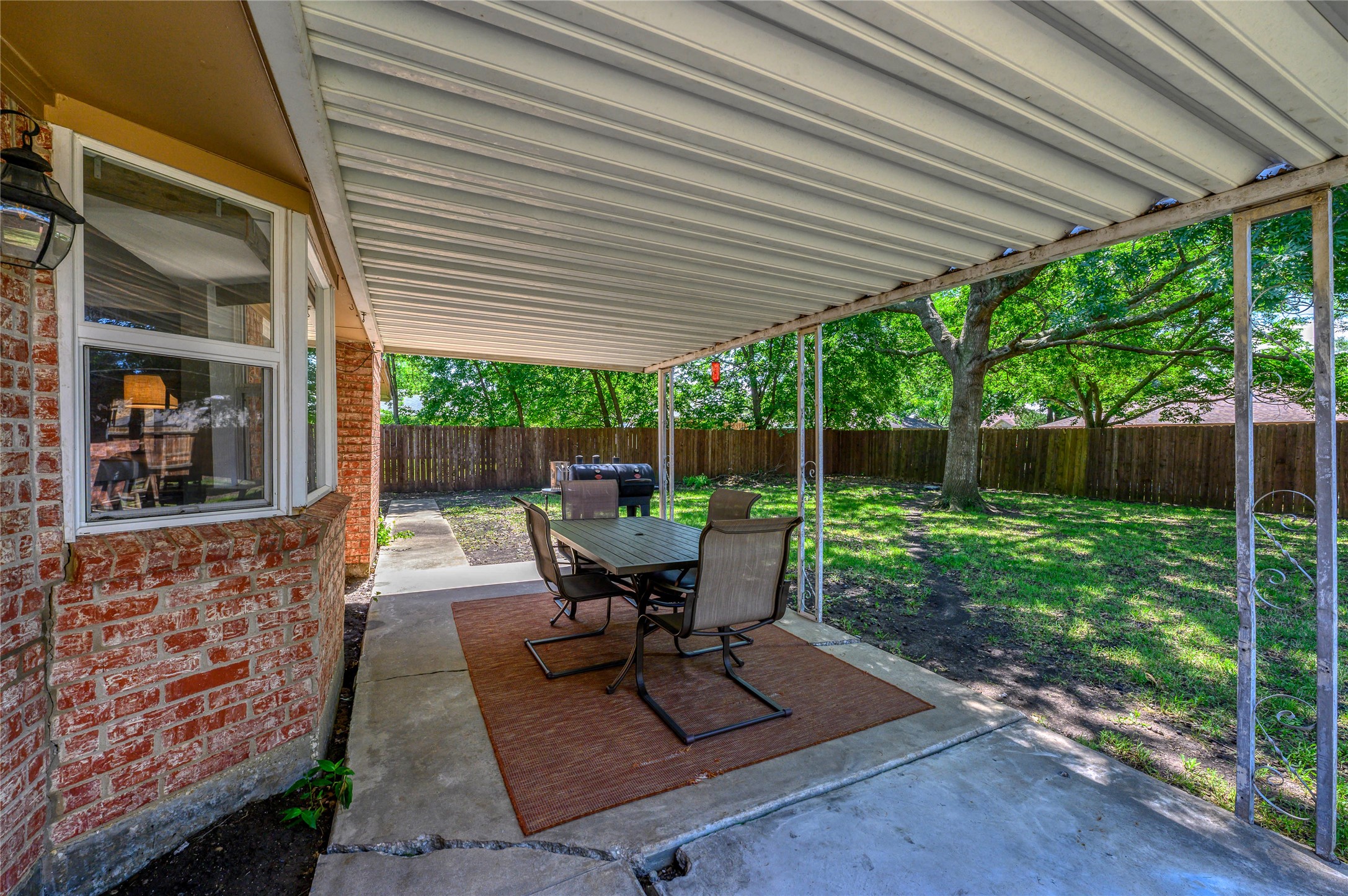 635 Rigsby Street Van Alstyne TX 75495