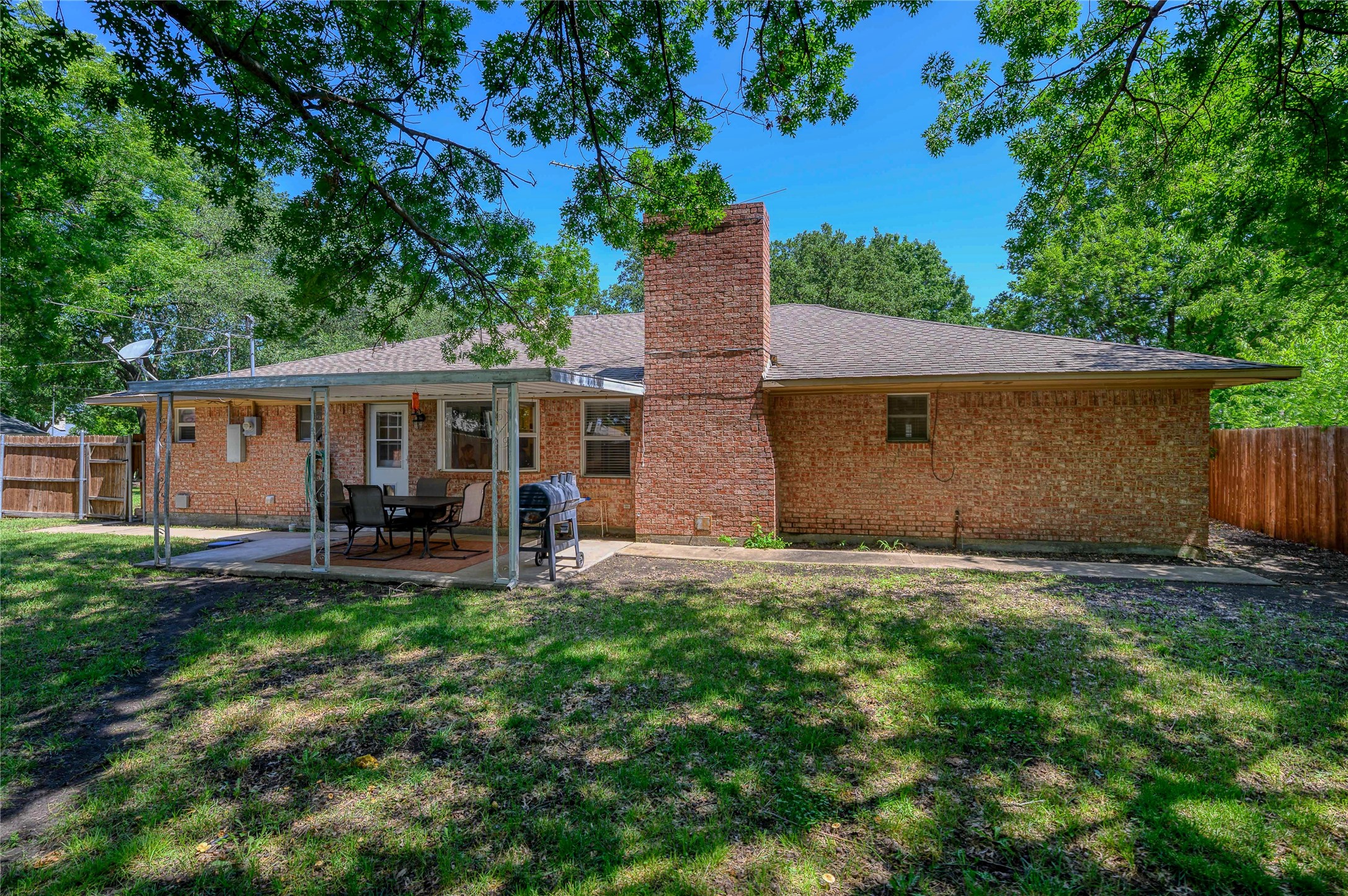 635 Rigsby Street Van Alstyne TX 75495